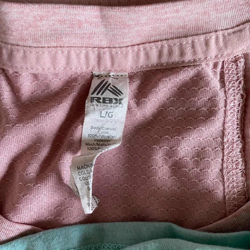 Lot of 3 tank tops - Picture 2 of 4
